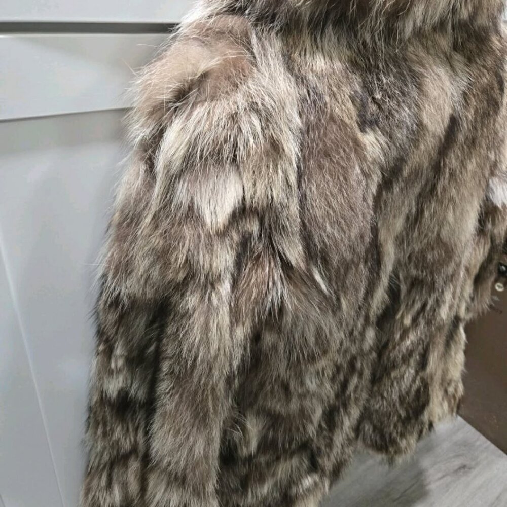 Vintage 1970s Mademoiselle Exclusive Gold Label Collection Raccoon Fur Coat - Picture 7 of 10